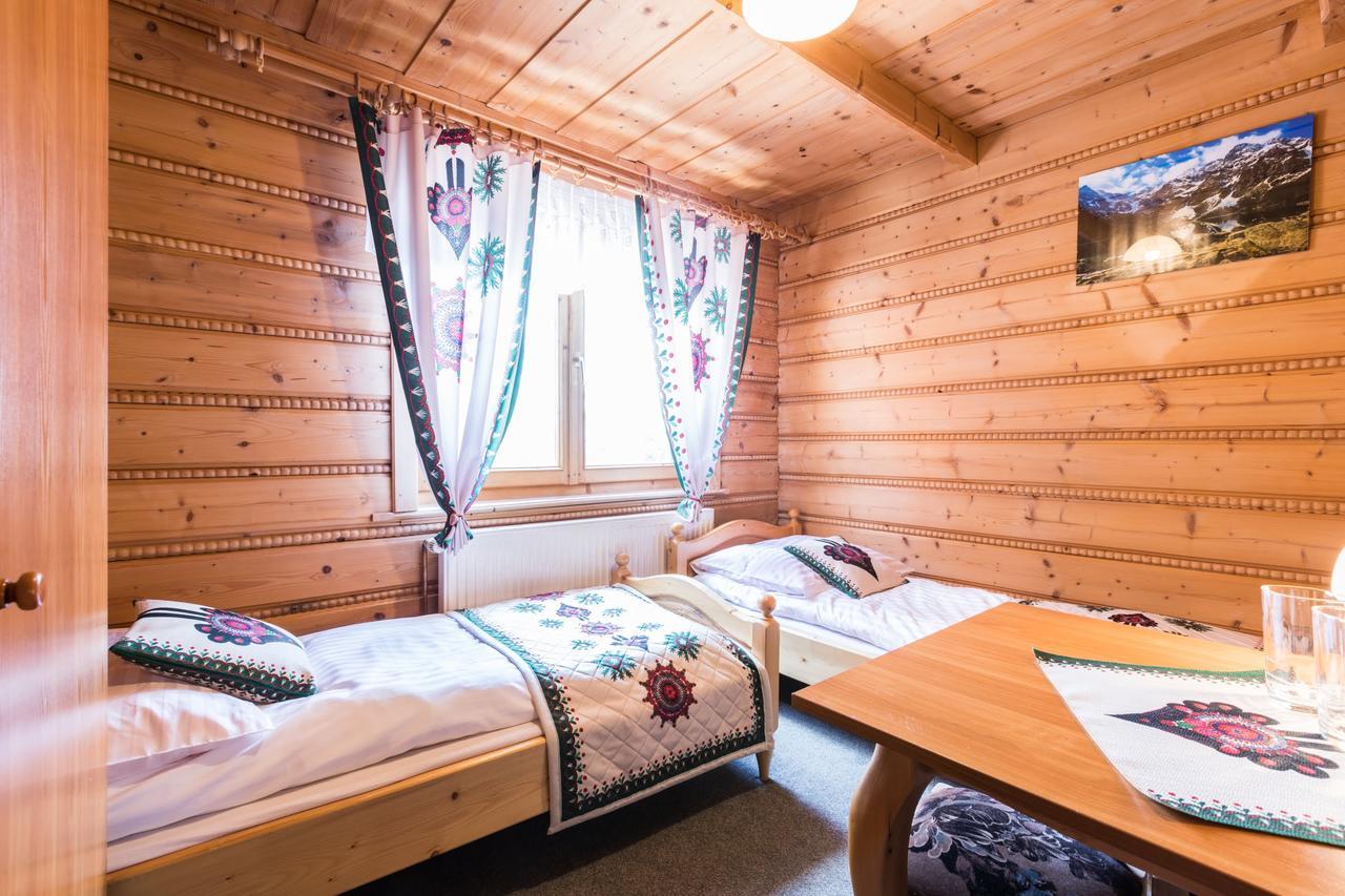ゾンプ Janik Bed & Breakfast エクステリア 写真