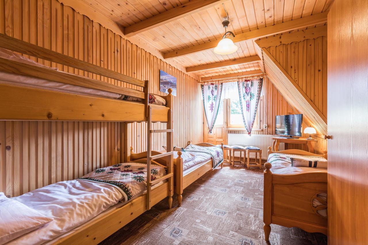 ゾンプ Janik Bed & Breakfast エクステリア 写真