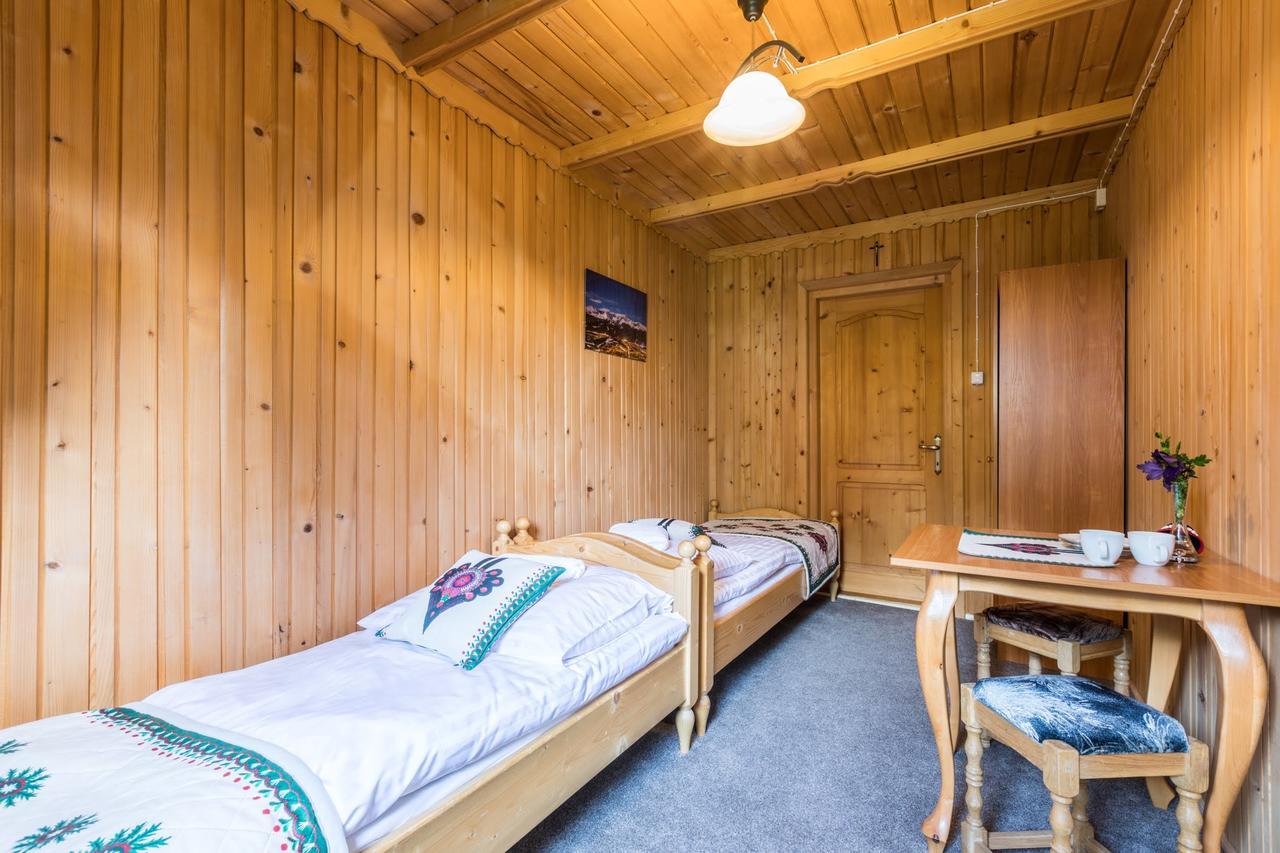 ゾンプ Janik Bed & Breakfast エクステリア 写真